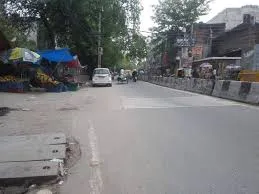 ignou main road